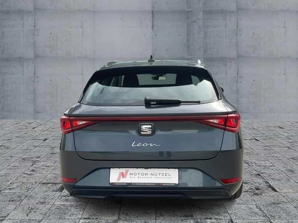 Seat Leon ST 1.5eTSI DSG STYLE LED+NAV+SHZ+RFK+AHK+VC 02/2022-photo-4