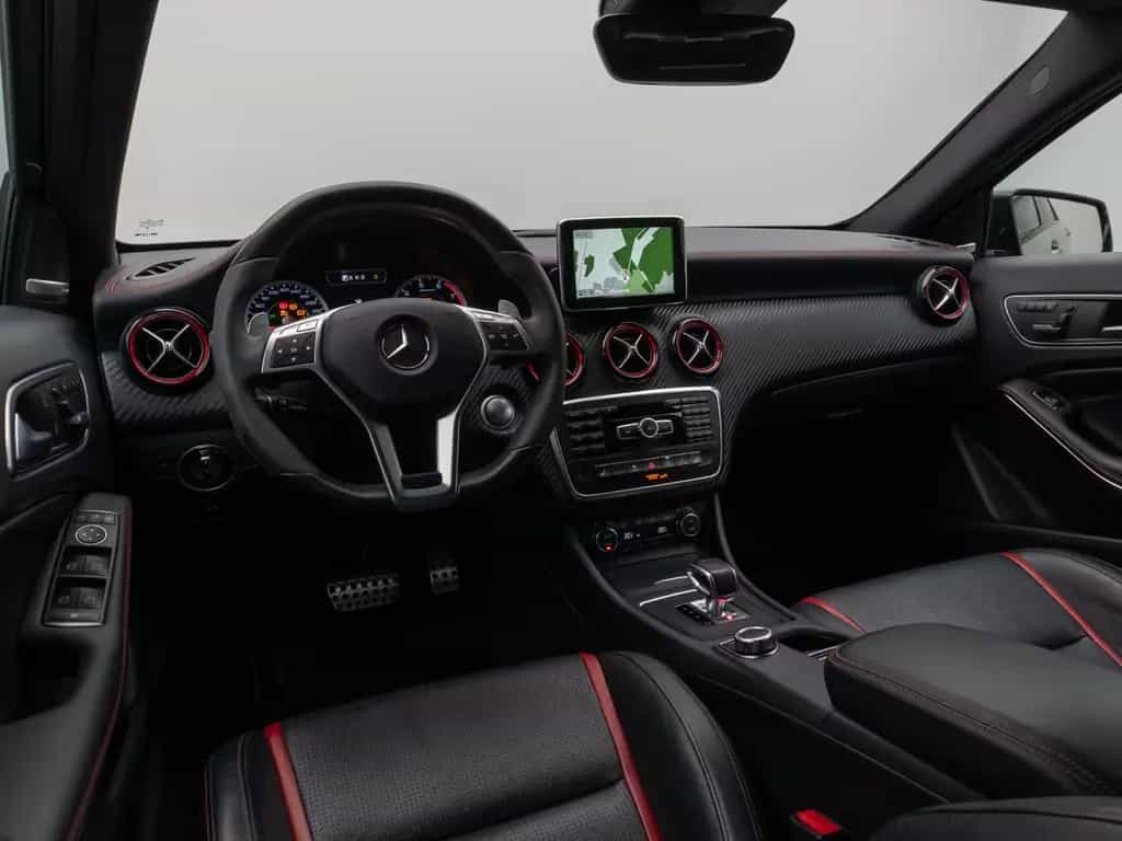 Mercedes-Benz A 45 AMG Performance 4Matic Aero H/K Kamera Navi 04/2015-photo-34