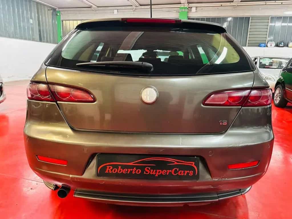 Alfa Romeo 159 1.9 JTDm 150CV Sportwagon Distinc 12/2009-photo-4
