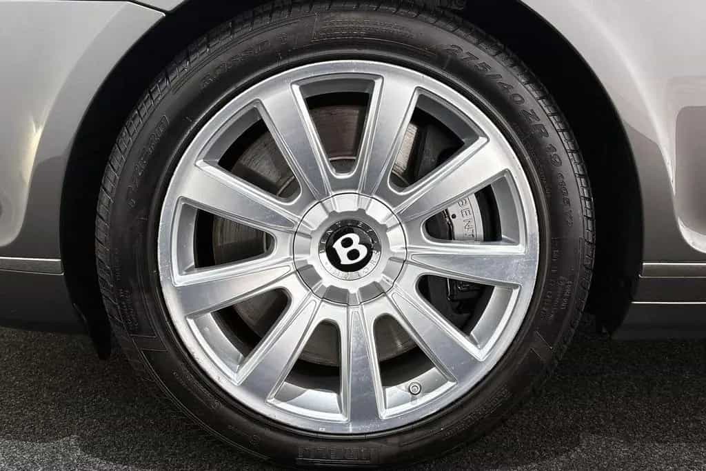 Bentley Continental GT 6.0 W12 06/2009-photo-22