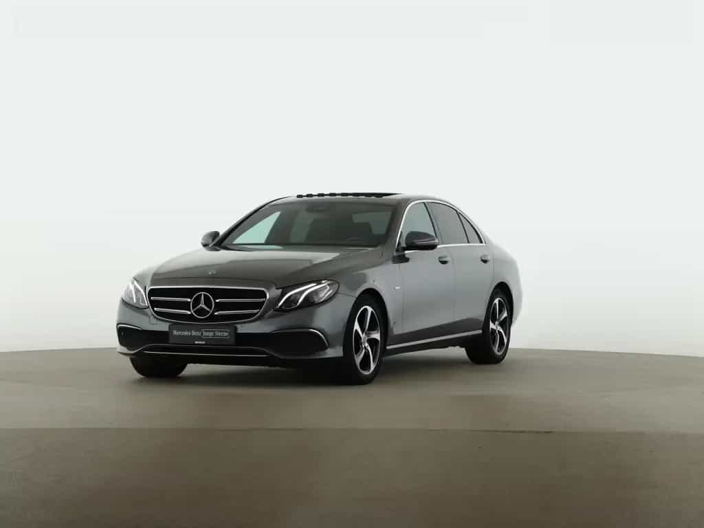 Mercedes-Benz E 200 4M Sportstyle Avantgarde Comand Kamera 06/2020-photo-1