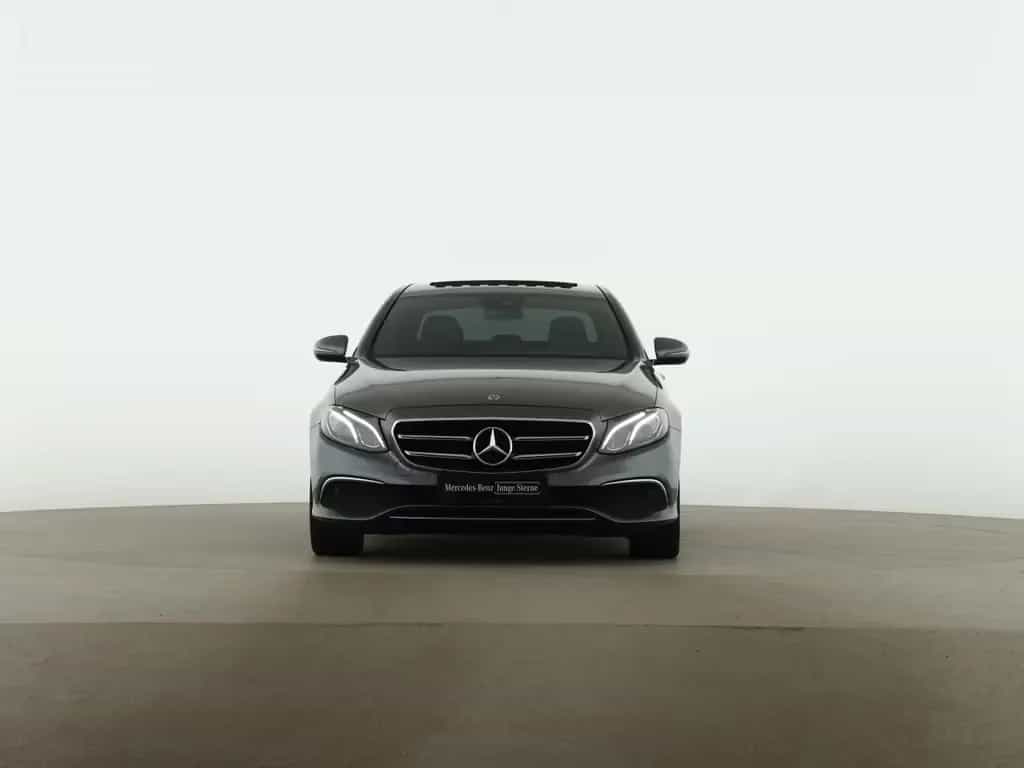 Mercedes-Benz E 200 4M Sportstyle Avantgarde Comand Kamera 06/2020-photo-2