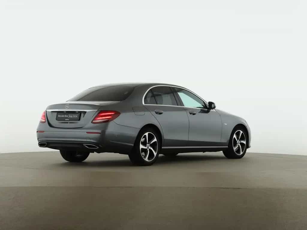 Mercedes-Benz E 200 4M Sportstyle Avantgarde Comand Kamera 06/2020-photo-6