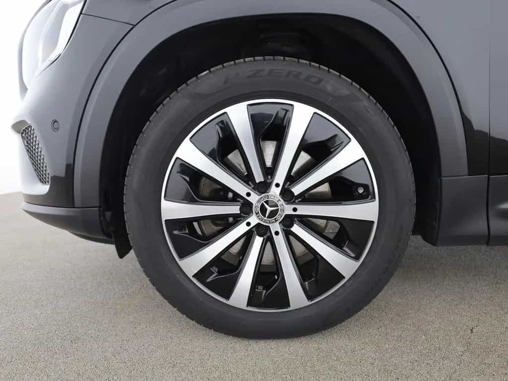 Mercedes-Benz GLB-Class d Progressive Standhz Pano Burmester 09/2022-photo-16