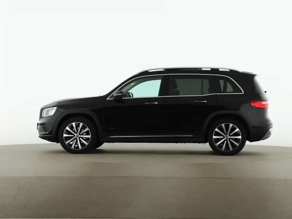 Mercedes-Benz GLB-Class d Progressive Standhz Pano Burmester 09/2022-photo-3