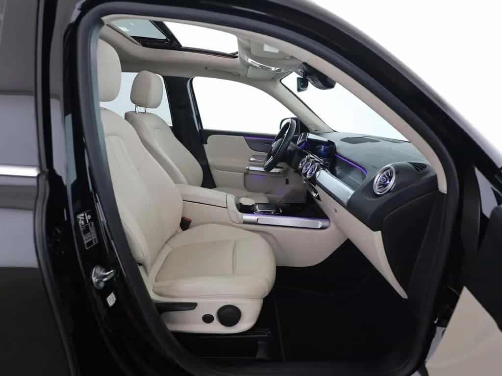 Mercedes-Benz GLB-Class d Progressive Standhz Pano Burmester 09/2022-photo-9