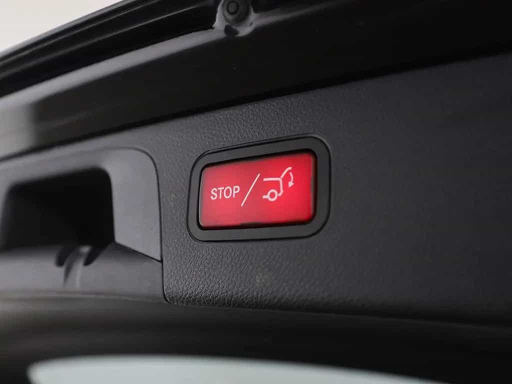 Mercedes-Benz GLC 300 4M AMG Comand AHK Leder Kamera LED Navi 12/2018-photo-20