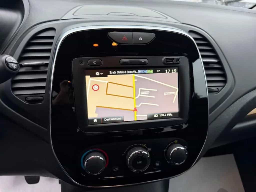 Renault Captur TCe 130 CV FAP Sport Edition 05/2019-photo-12