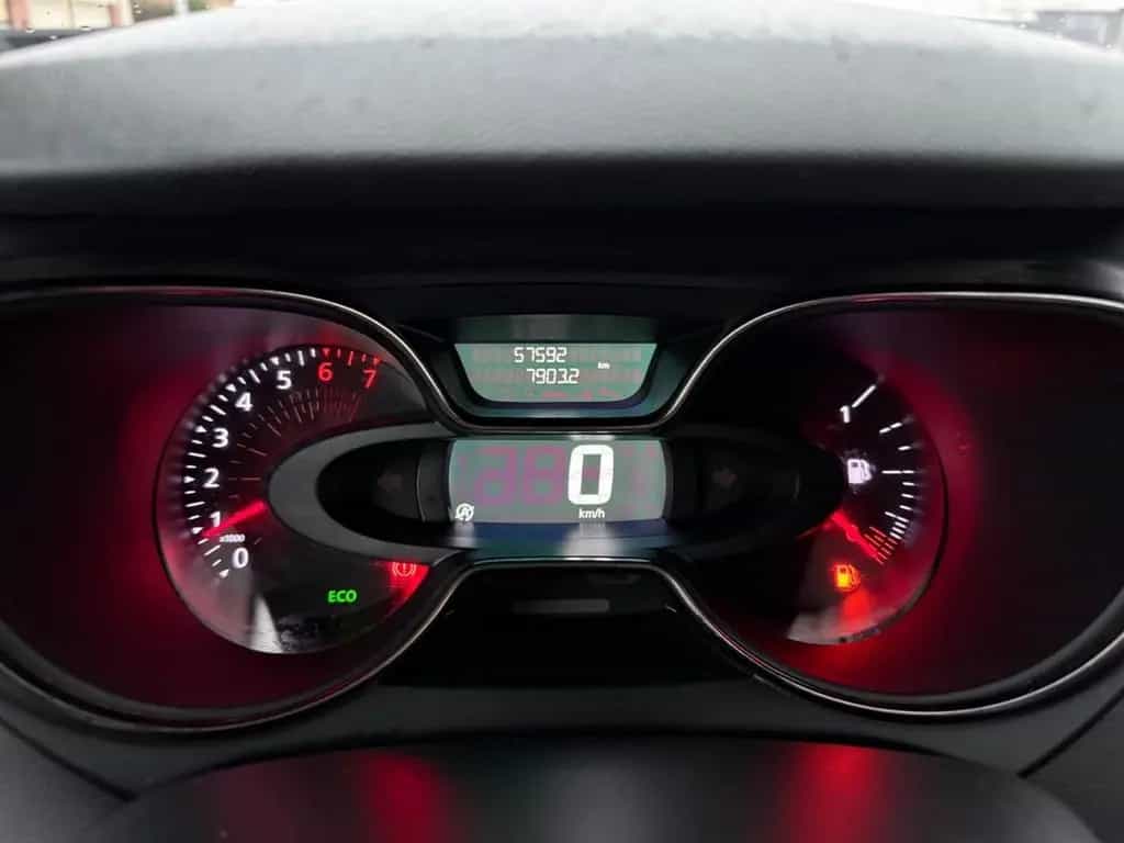 Renault Captur TCe 130 CV FAP Sport Edition 05/2019-photo-9