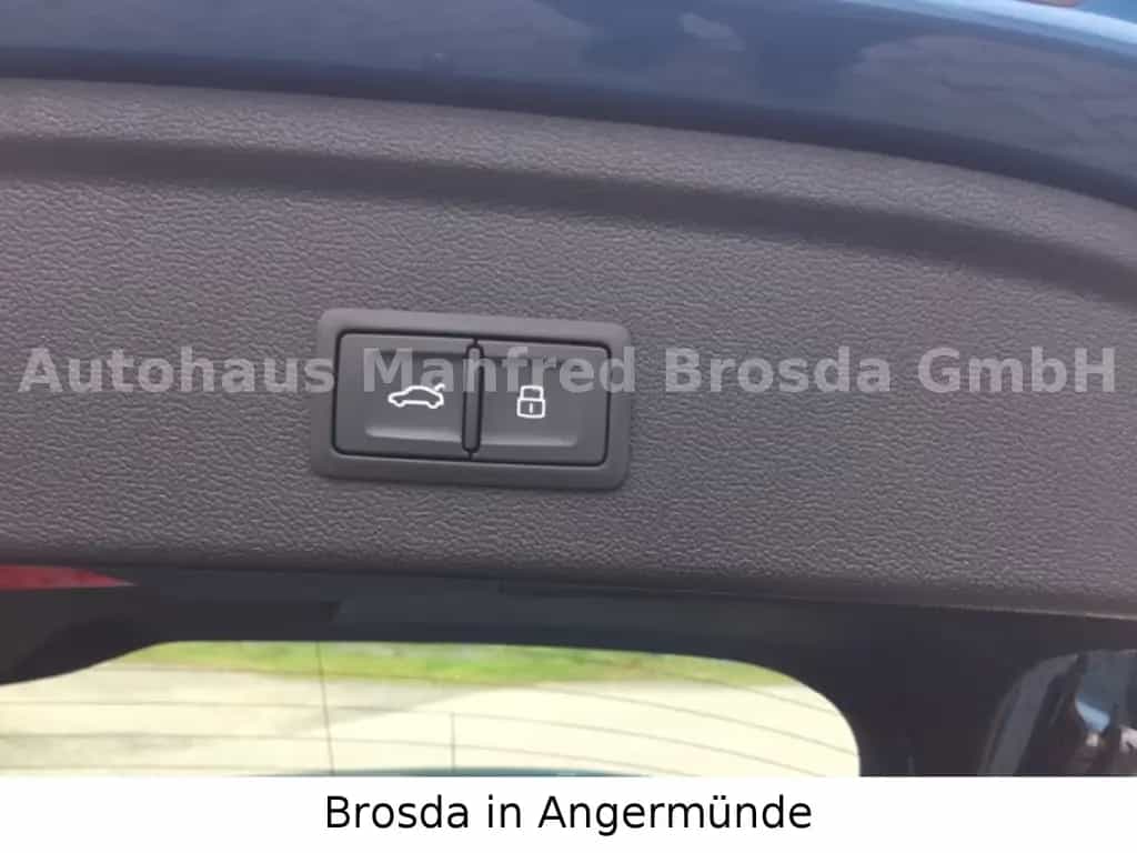 Audi A3 Sportback 35 TFSI edition one 02/2021-photo-12