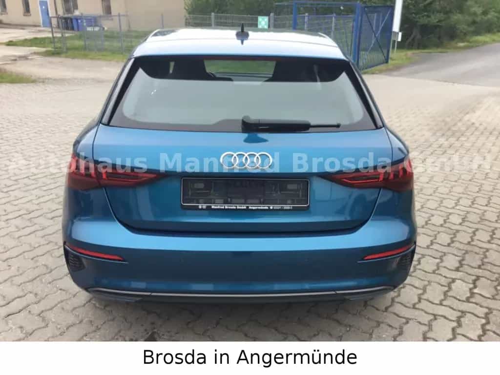 Audi A3 Sportback 35 TFSI edition one 02/2021-photo-5