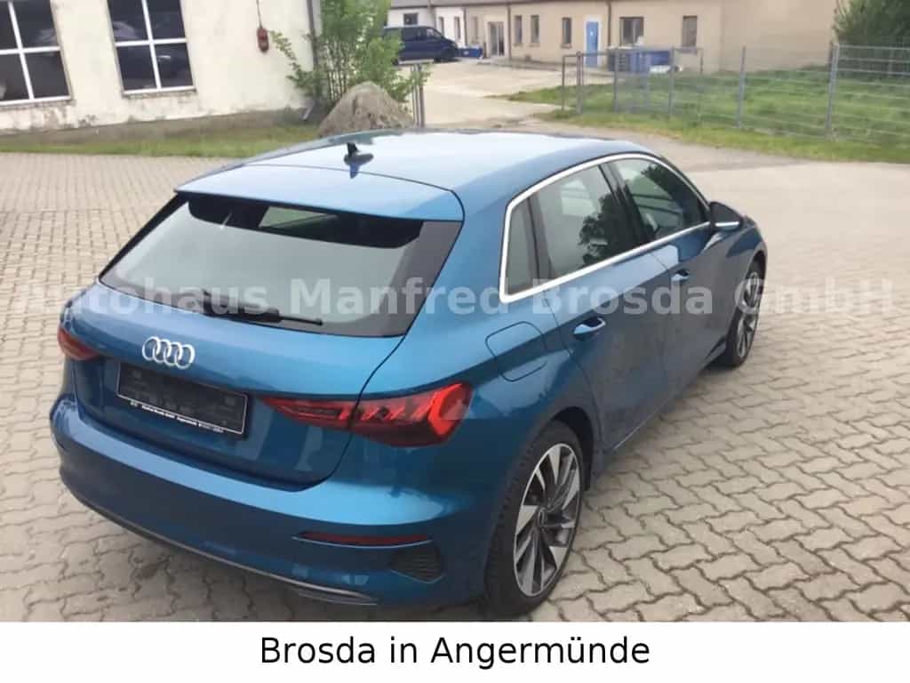 Audi A3 Sportback 35 TFSI edition one 02/2021-photo-6