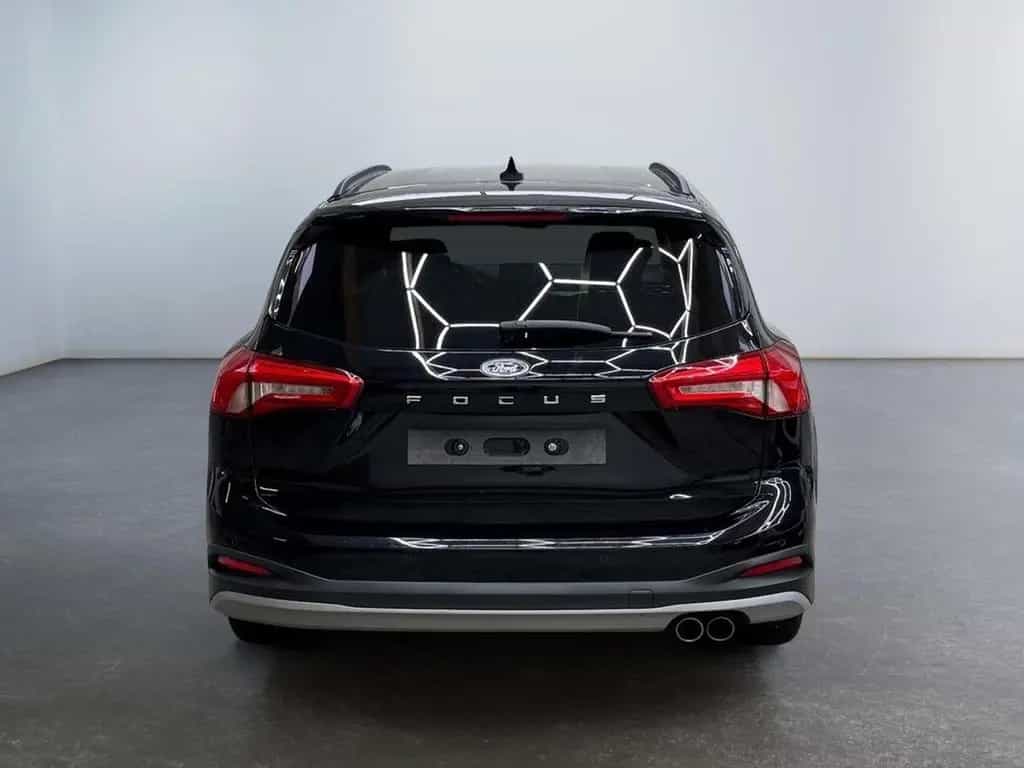 Ford Focus Turnier 1.0 EcoBoost Active AHK NAVI Ga... 05/2019-photo-3