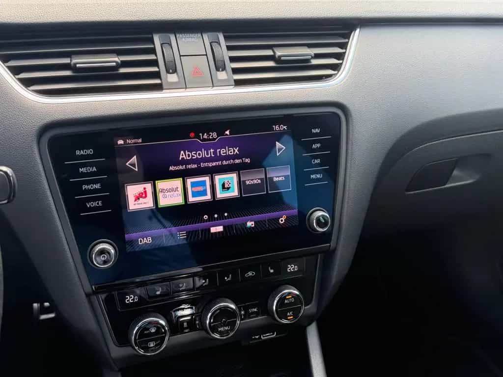 Skoda Octavia Combi RS 2.0TDI 4x4 ACC 09/2019-photo-14