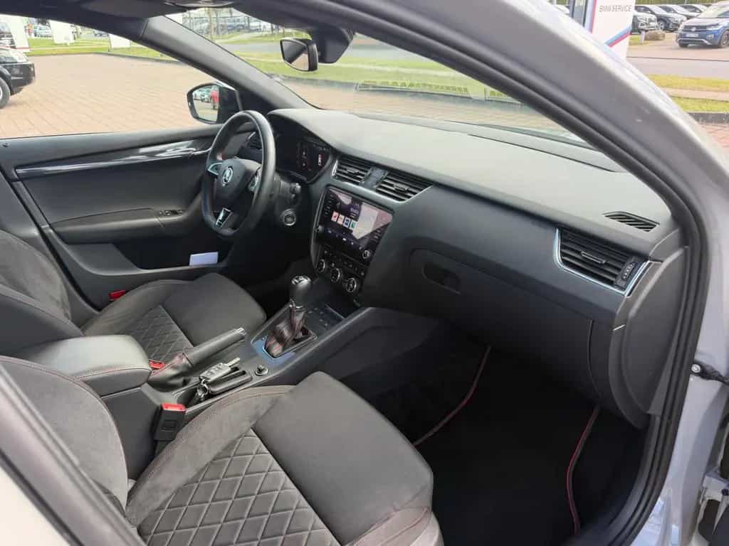 Skoda Octavia Combi RS 2.0TDI 4x4 ACC 09/2019-photo-4