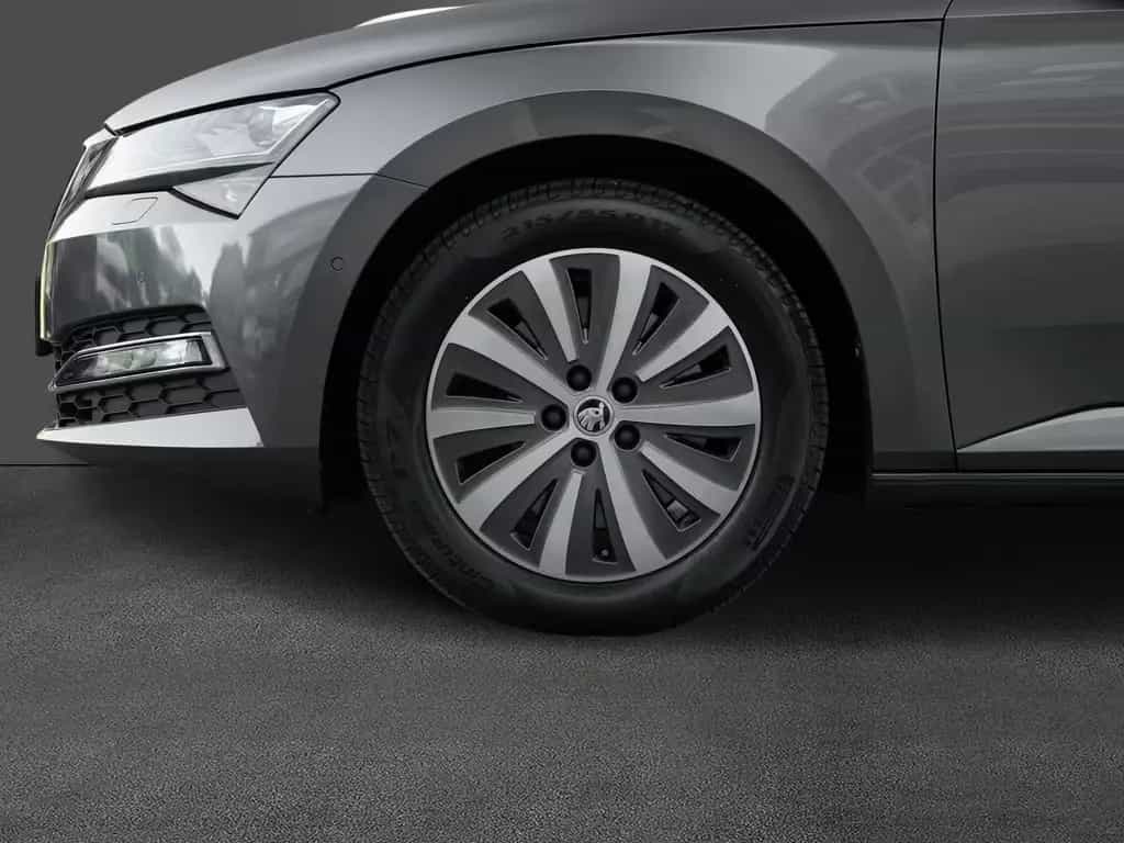 Skoda Superb Style 4x4 AHK Business-Paket Columbus 08/2022-photo-4