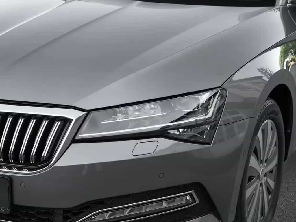 Skoda Superb Style 4x4 AHK Business-Paket Columbus 08/2022-photo-9