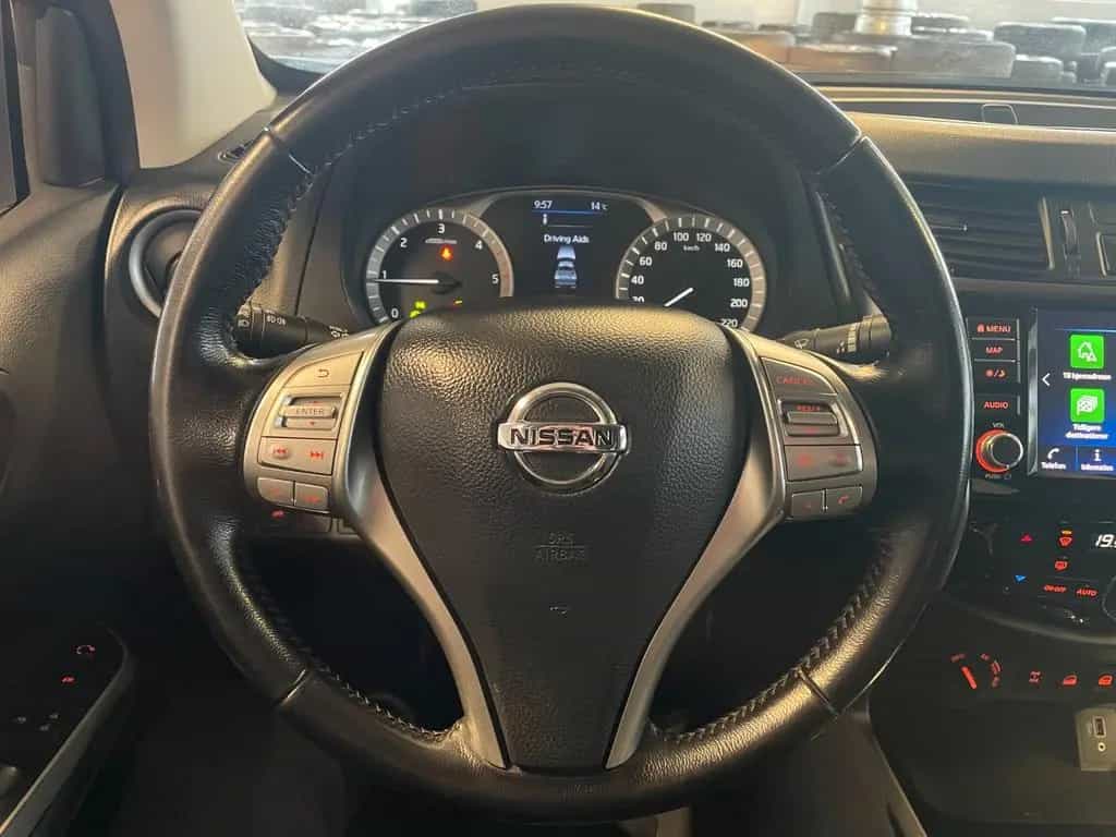 Nissan Navara 4x4 04/2021-photo-9