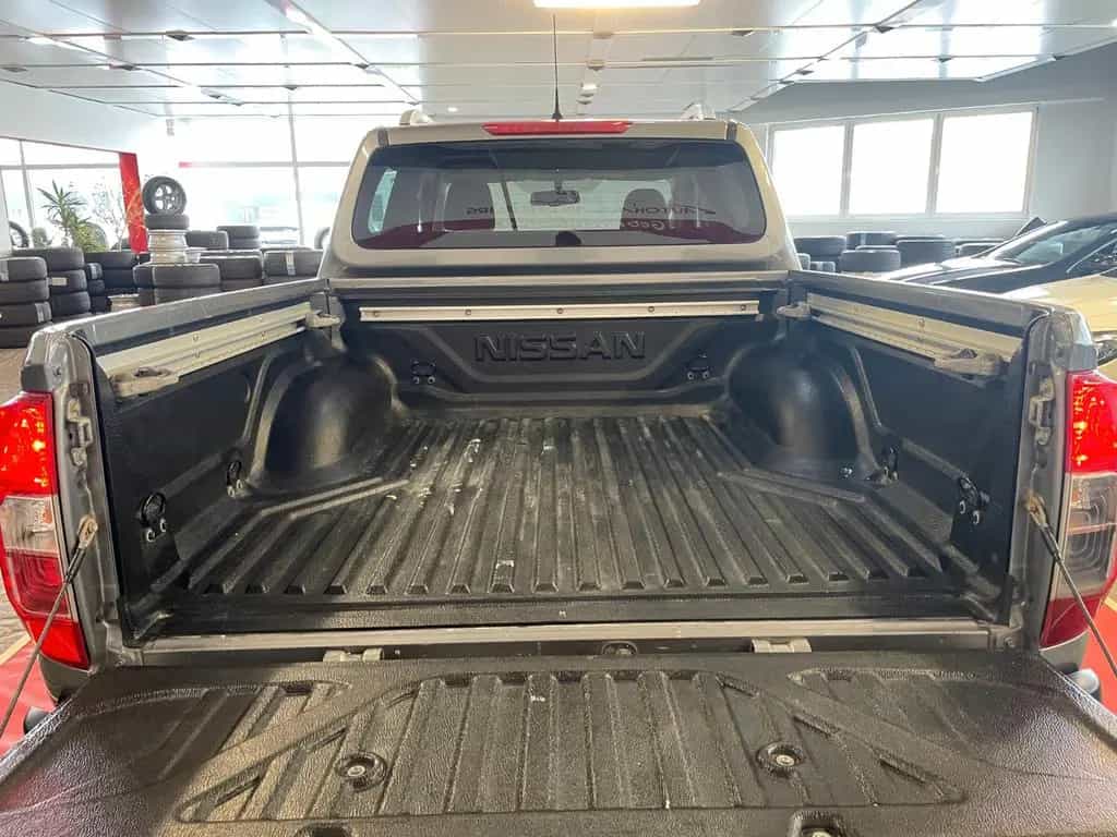Nissan Navara 4x4 04/2021-photo-5