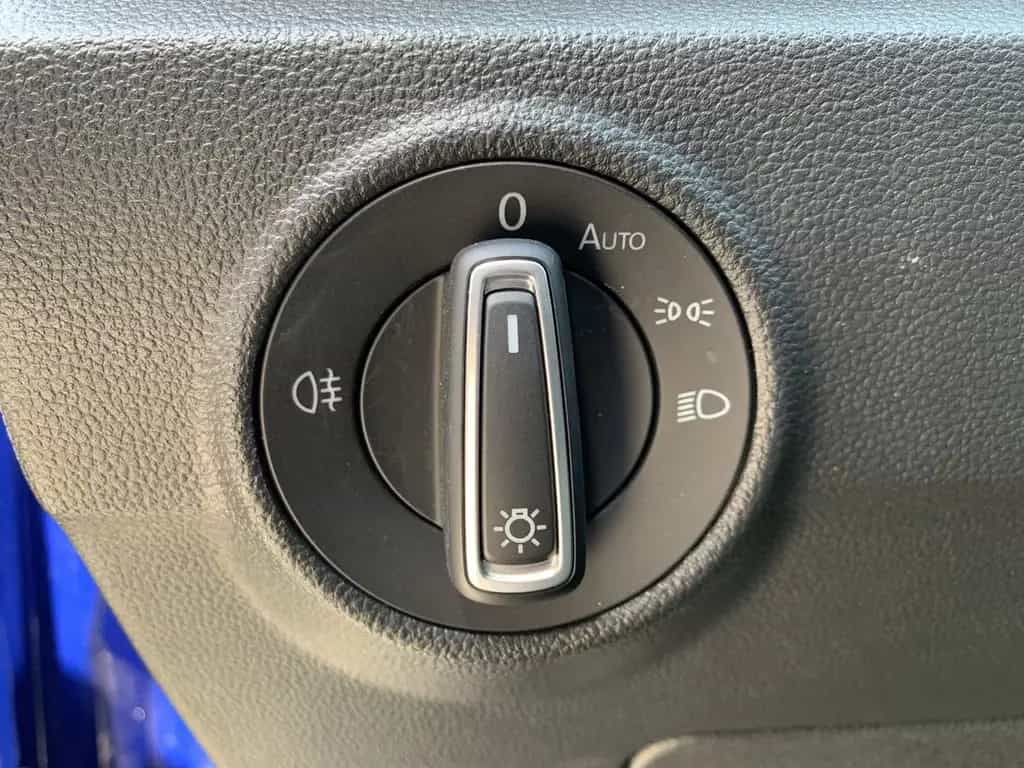 Volkswagen T-Roc R 4-MOTION AKRAPOVIC PANO+KAMERA+NAVI+DAB+ 09/2021-photo-20