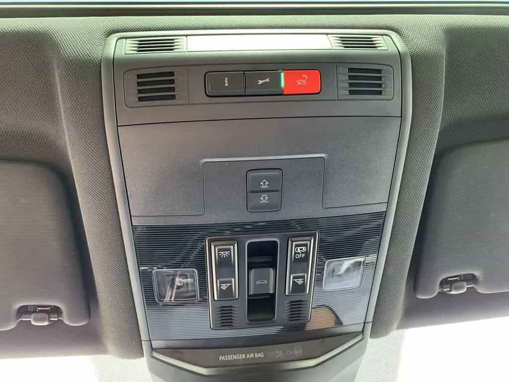 Volkswagen T-Roc R 4-MOTION AKRAPOVIC PANO+KAMERA+NAVI+DAB+ 09/2021-photo-31