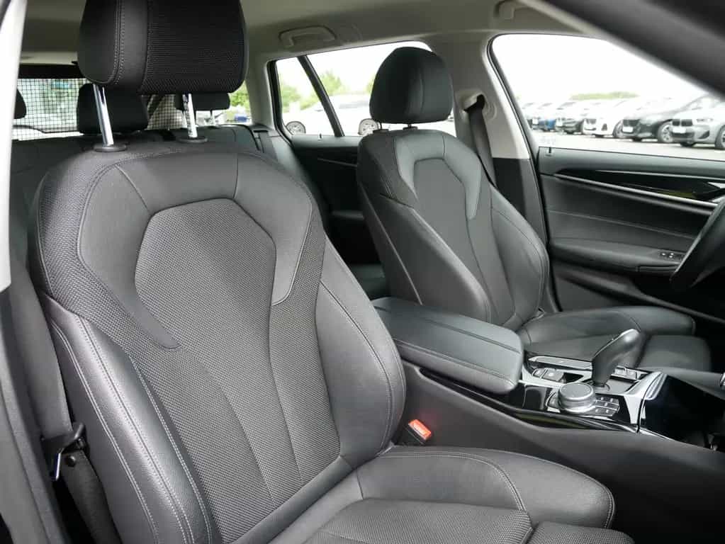BMW 520 d Sport Line DAB ACC + Stop&Go Shz PDC 08/2020-photo-12