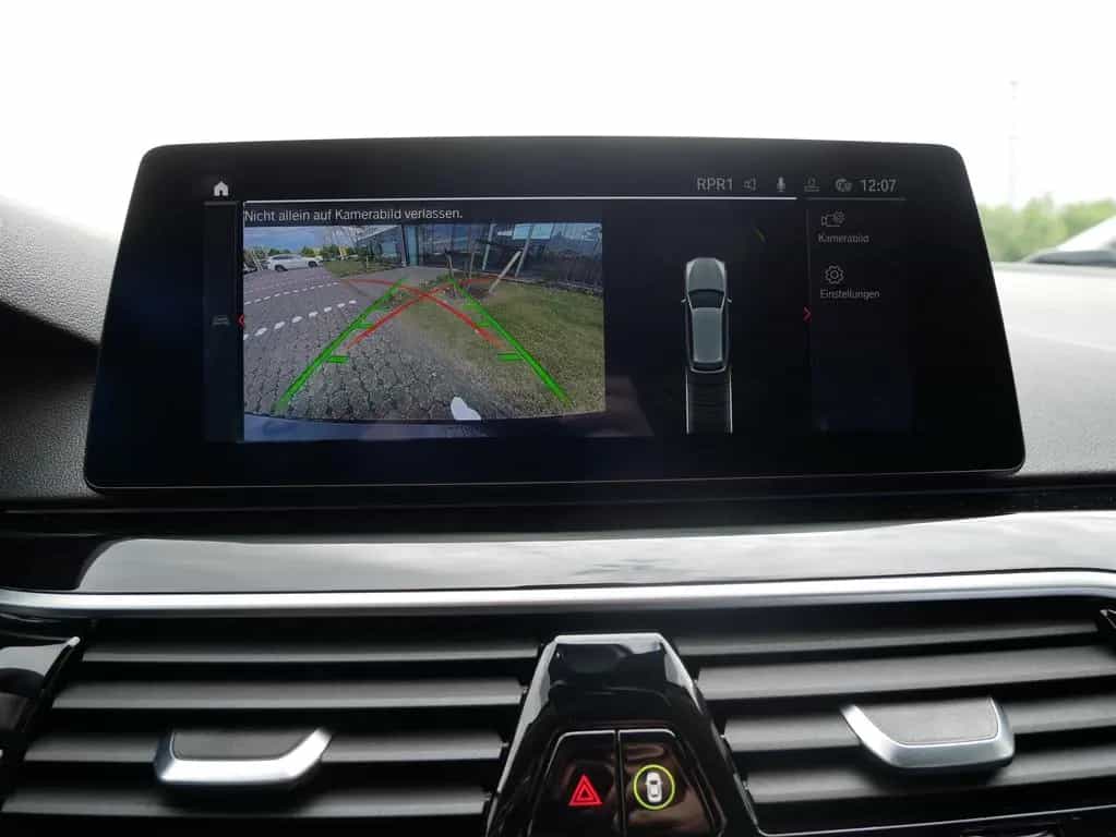 BMW 520 d Sport Line DAB ACC + Stop&Go Shz PDC 08/2020-photo-20