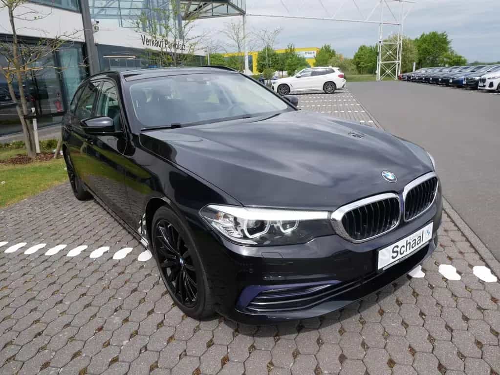 BMW 520 d Sport Line DAB ACC + Stop&Go Shz PDC 08/2020-photo-6