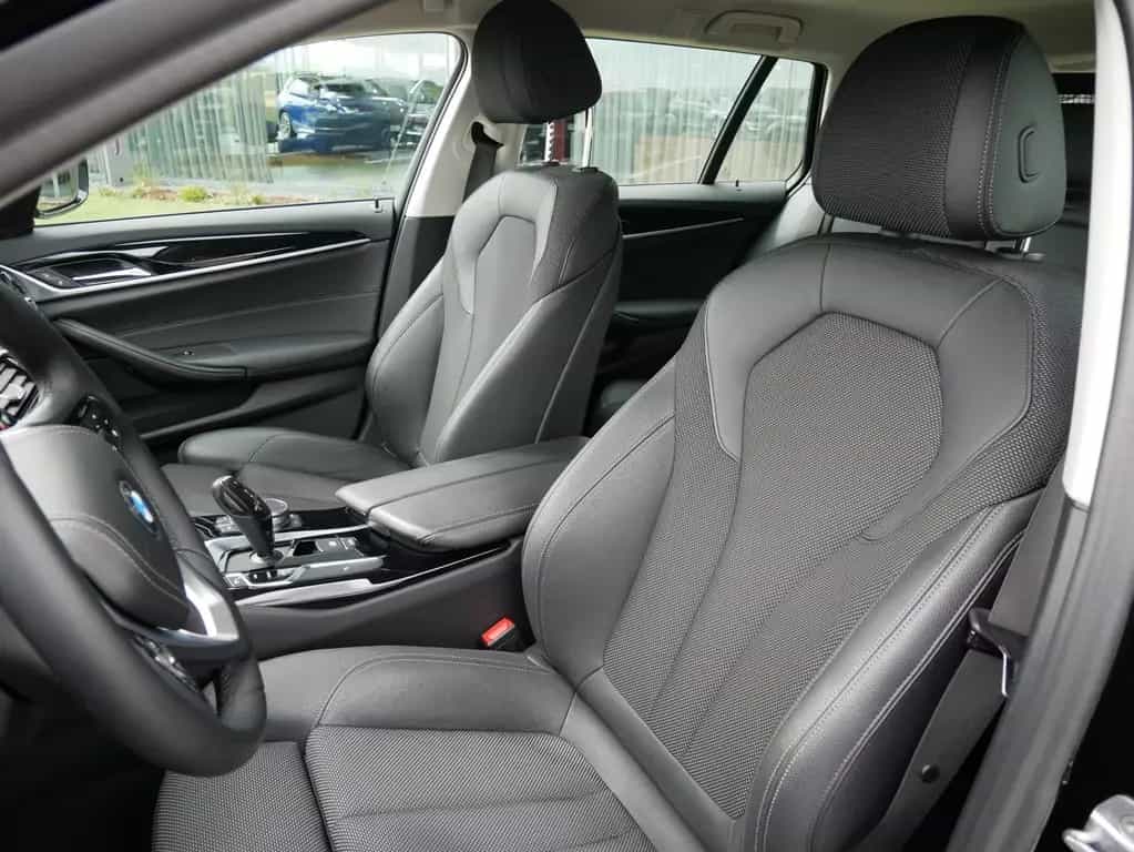 BMW 520 d Sport Line DAB ACC + Stop&Go Shz PDC 08/2020-photo-9