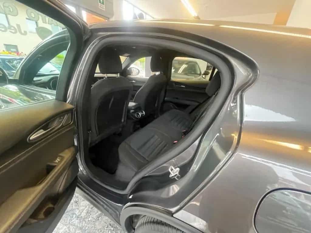 Alfa Romeo Stelvio 2.2 Turbodiesel 210 CV AT8 Q4 05/2023-photo-6