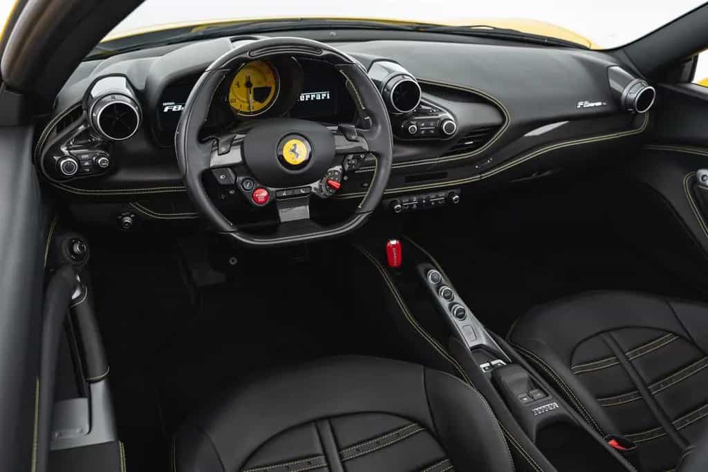Ferrari F8 Spider FERRARI SINGEN 04/2022-photo-11