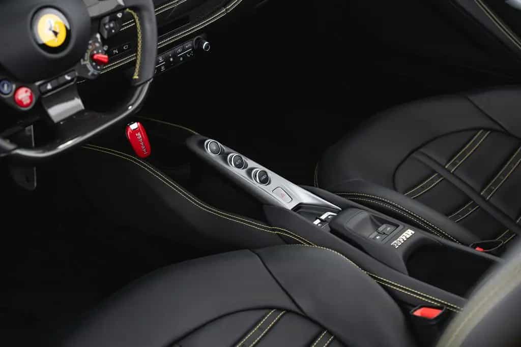Ferrari F8 Spider FERRARI SINGEN 04/2022-photo-17