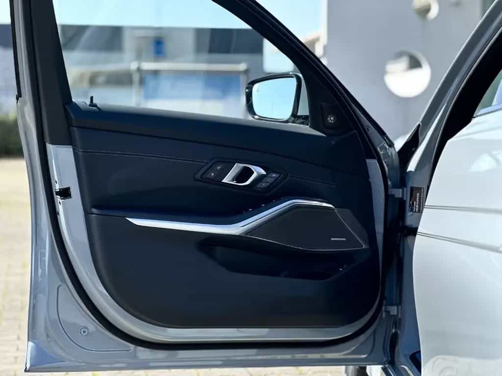 ALPINA D3 S Touring Allrad AHK Head-Up HK HiFi Driv Pro 04/2026-photo-7