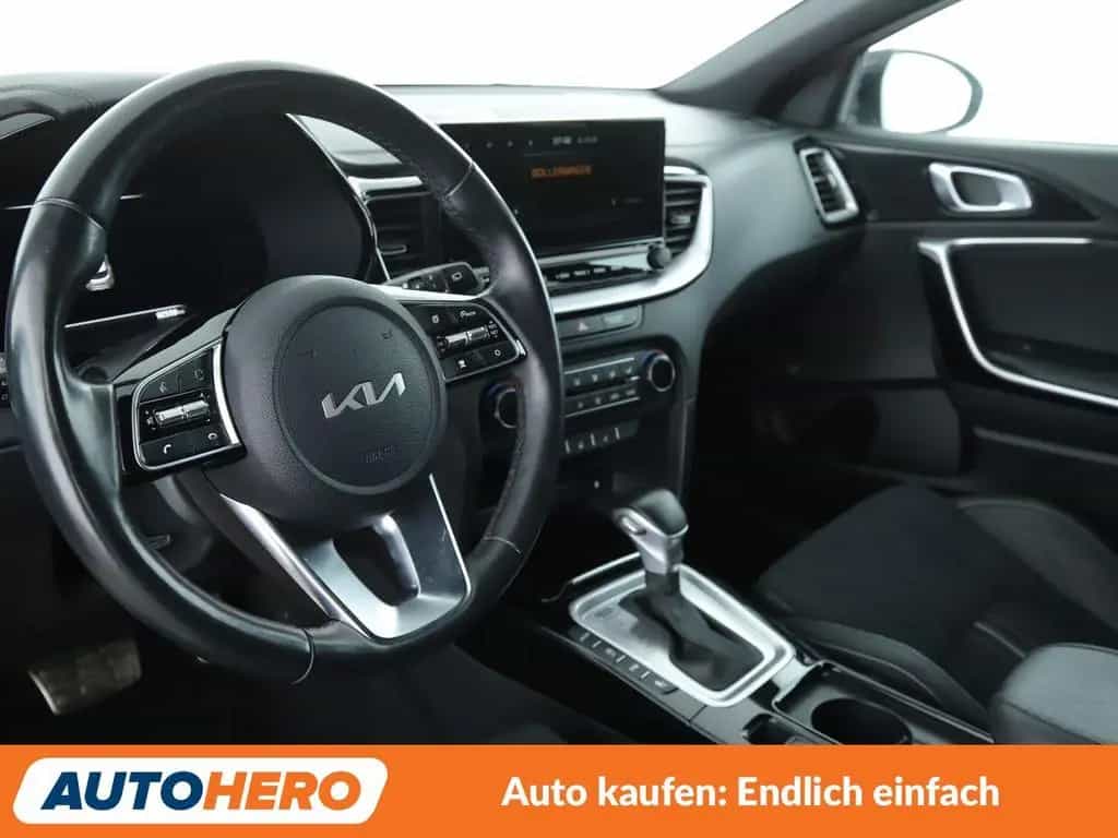 Kia XCeed 1.6 TGDI Black Xdition Aut.*NAVI*BiLED*CAM 08/2022-photo-10