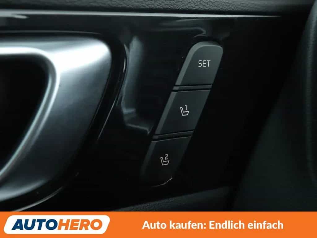 Kia XCeed 1.6 TGDI Black Xdition Aut.*NAVI*BiLED*CAM 08/2022-photo-29