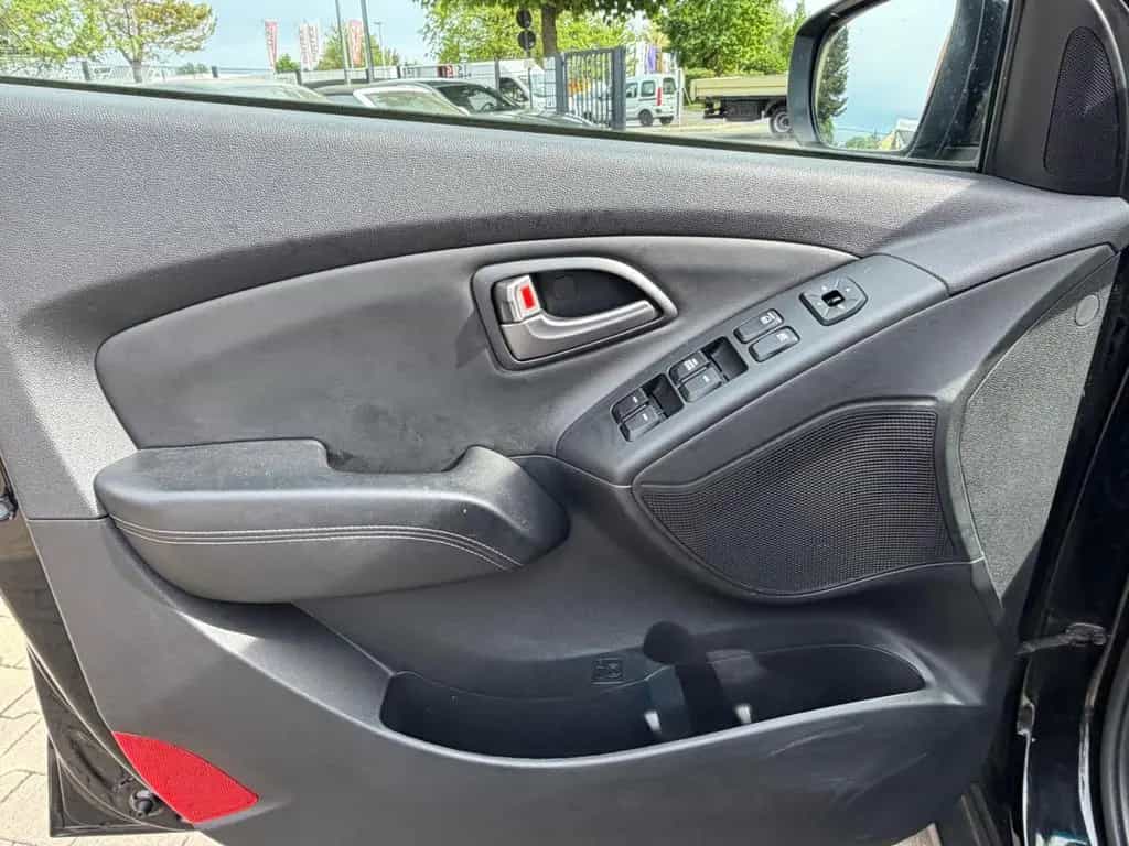 Hyundai ix35 Tucson ix35 blue Finale 2WD 06/2015-photo-15