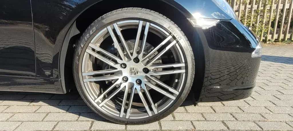 Porsche 911 991 Carrera Coupé Black Edition 09/2015-photo-11