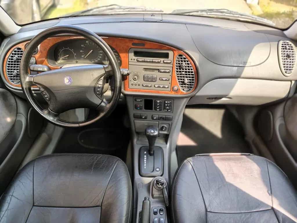 Saab 9-3 2.0i T 16V cat 5 porte aut. SE 03/1999-photo-3