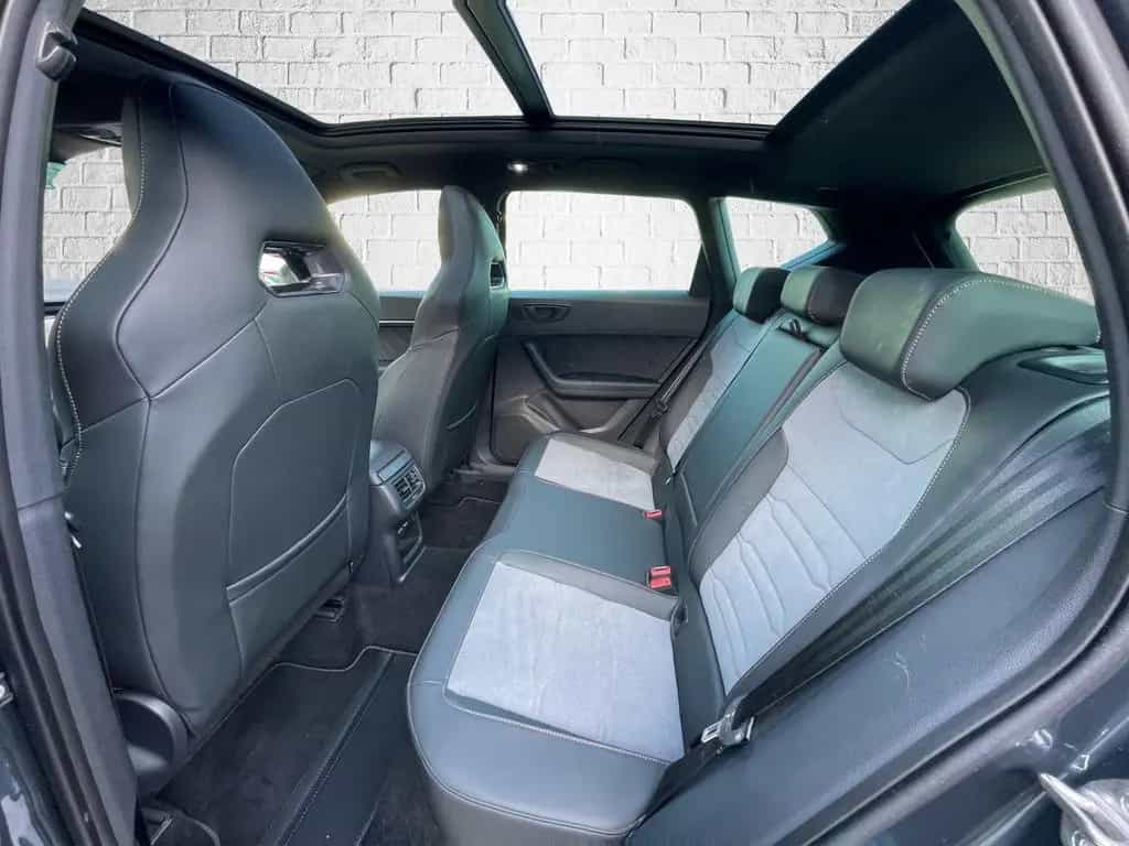Cupra Ateca 2.0 DSG - VZ 4Drive ACC DCC PANO AHK 10/2023-photo-11