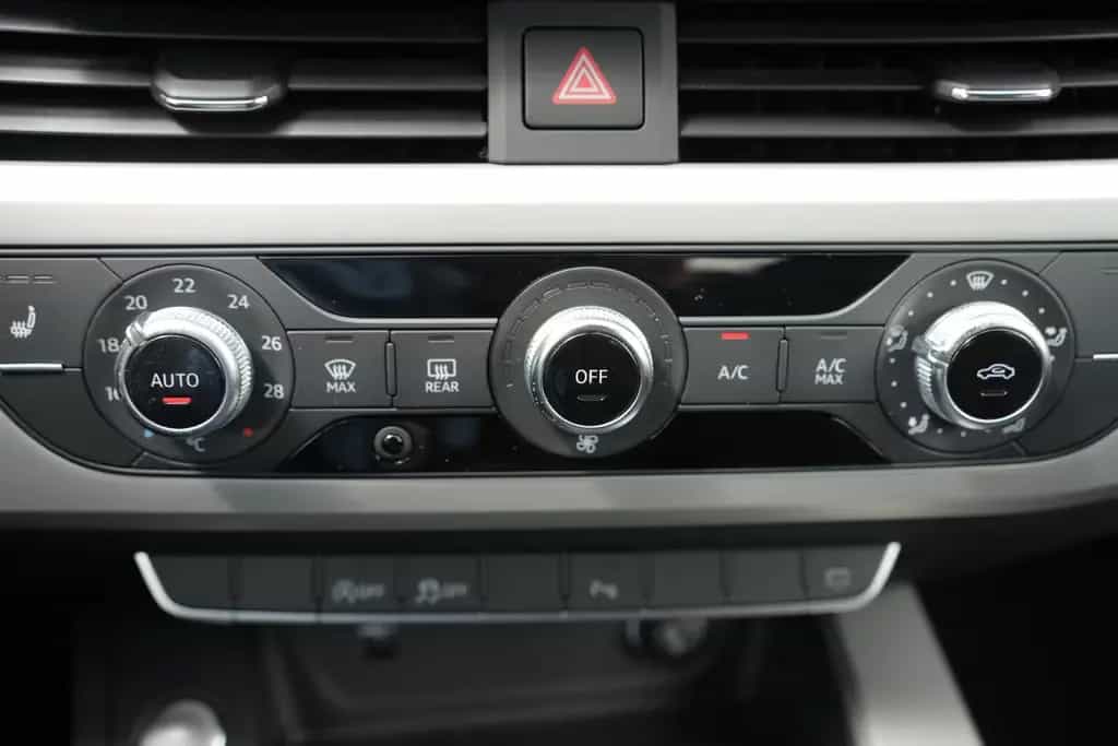 Audi A4 Avant 35 TDI advanced*ACC*DAB*CARPLAY*AHK*MMI 08/2022-photo-34
