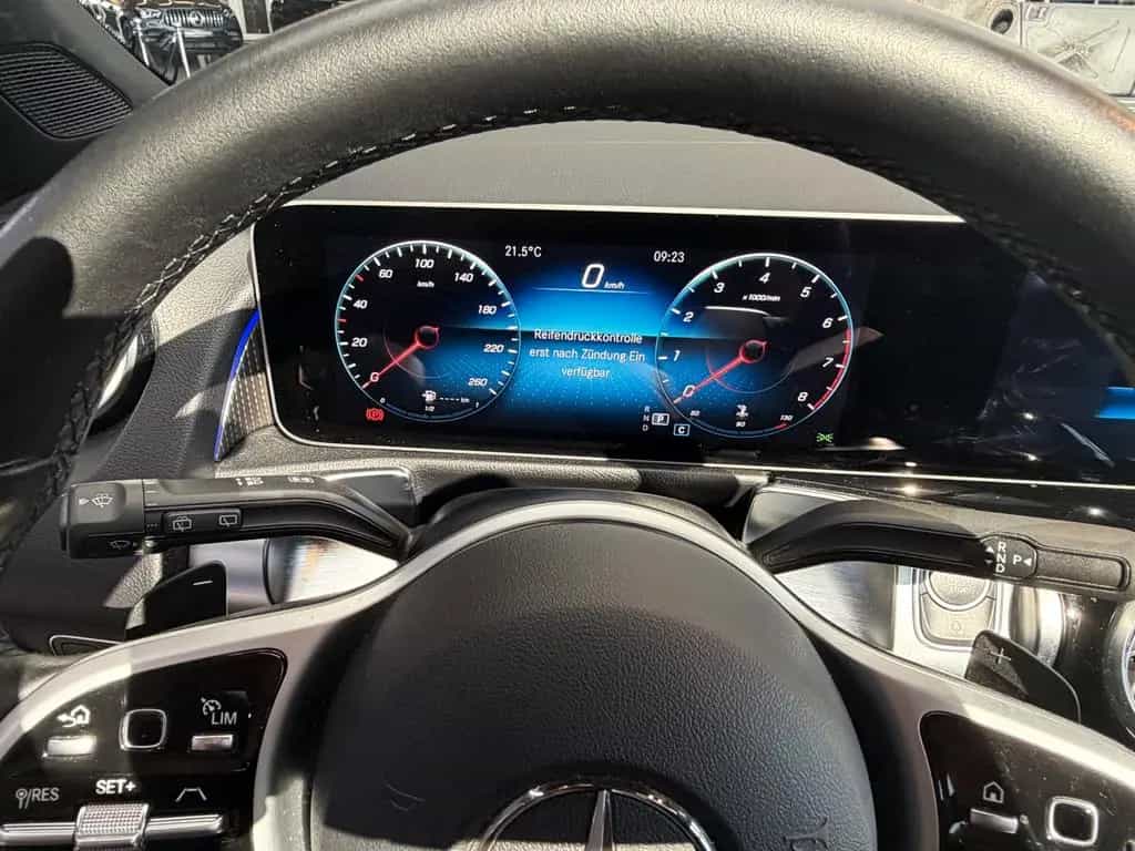 Mercedes-Benz GLB 250 GLB250 4Mat8G Progressive+Pano+Mulibeam+Rfkm. 10/2020-photo-19