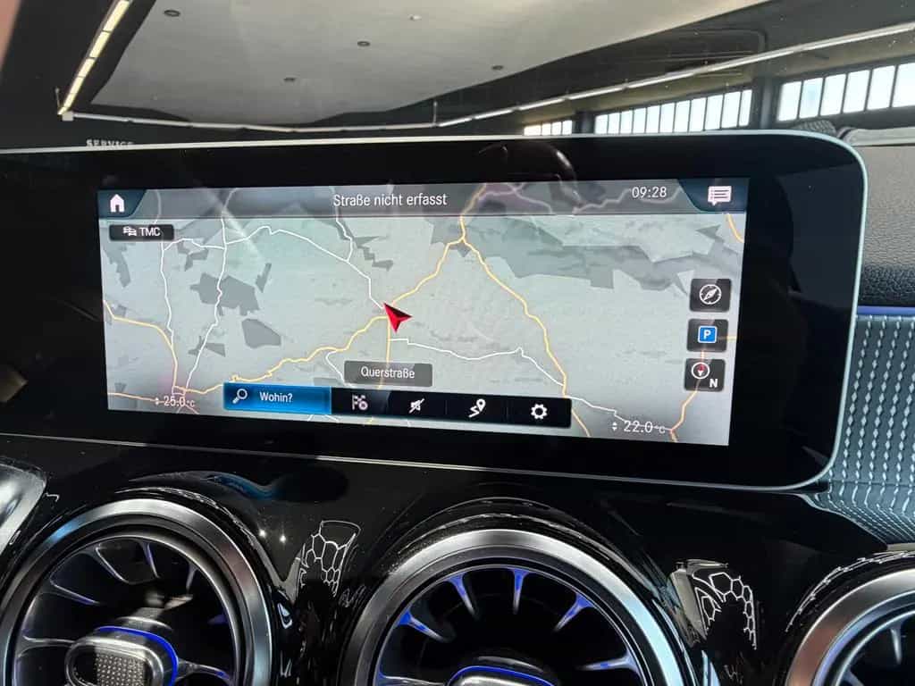 Mercedes-Benz GLB 250 GLB250 4Mat8G Progressive+Pano+Mulibeam+Rfkm. 10/2020-photo-29