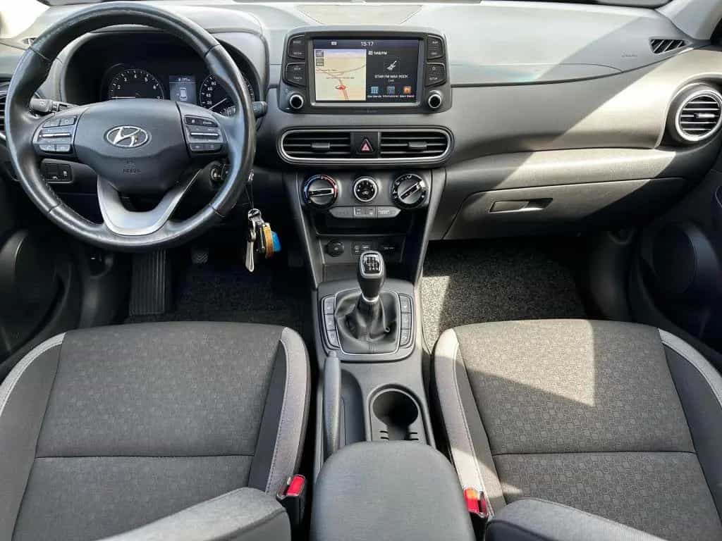 Hyundai KONA 1.0 T-GDI Trend Kamera Kamera Navi Shz 09/2018-photo-10