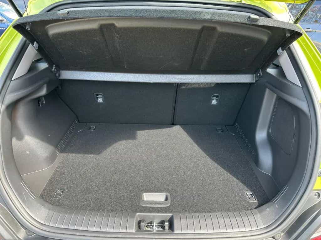 Hyundai KONA 1.0 T-GDI Trend Kamera Kamera Navi Shz 09/2018-photo-6