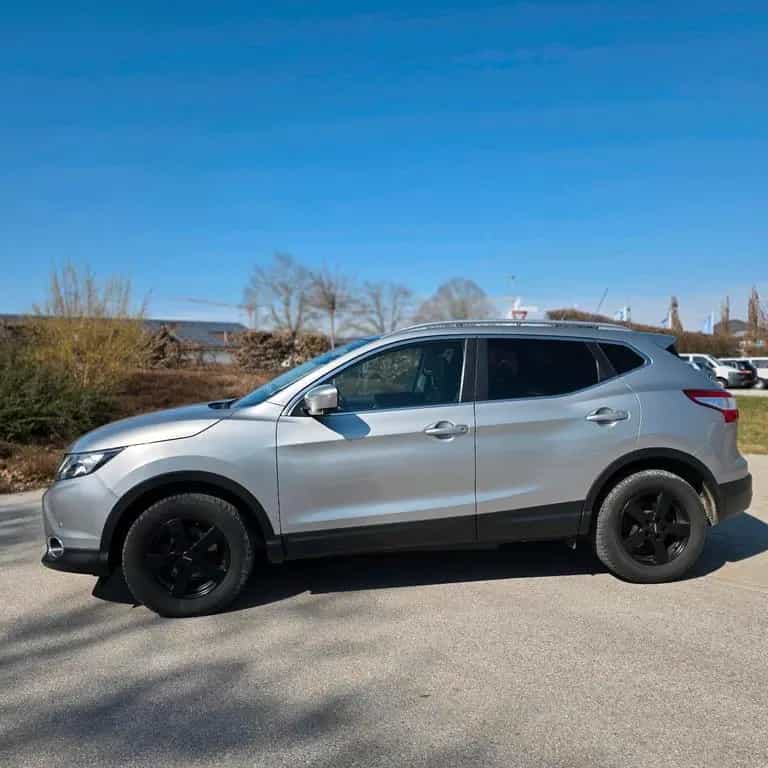 Nissan Qashqai DCI 360 SUV Automatik - se... 06/2014-photo-1