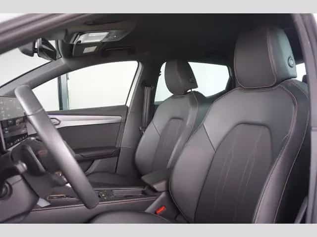 Cupra Leon 1.5 eTSI DSG LED ACC SHZ FullLink Keyless 12/2024-photo-8