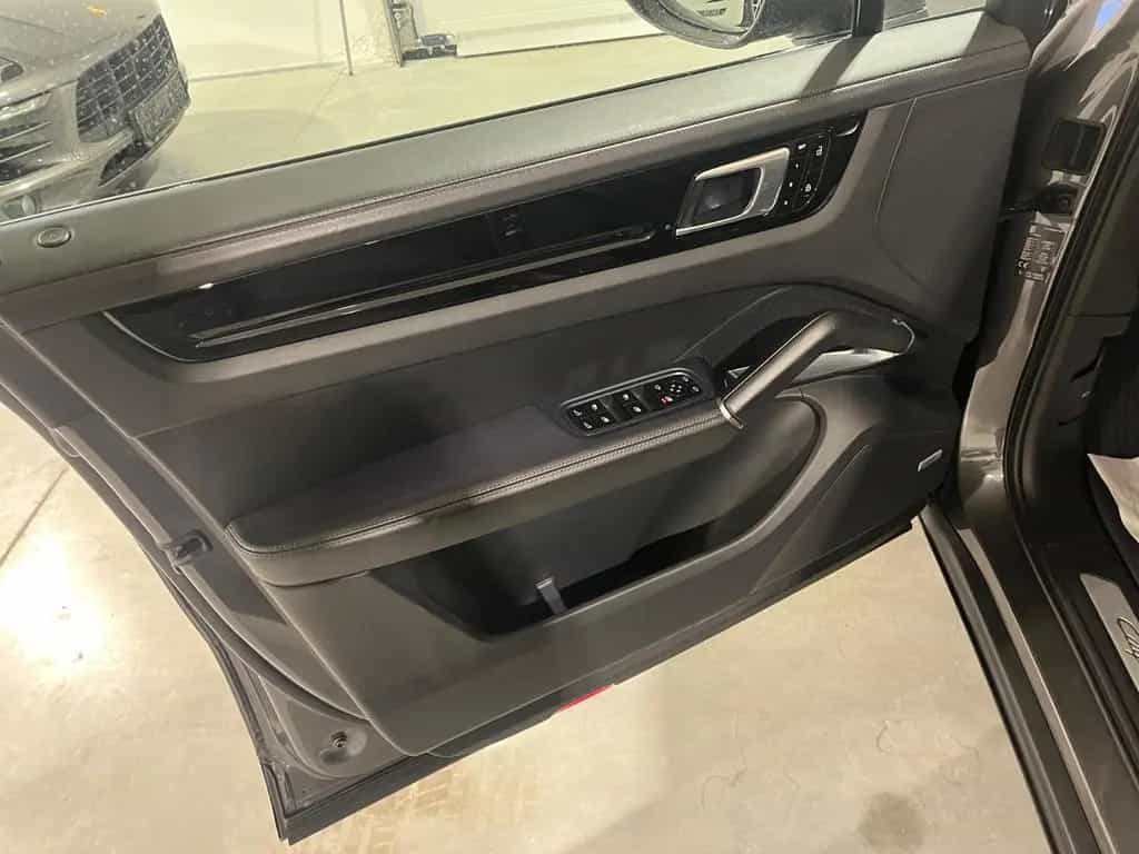 Porsche Cayenne Turbo Mwst,APPROVED bis07/2026,VOLL,Sthz 04/2019-photo-9