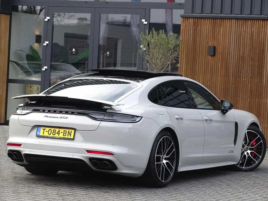 Porsche Panamera 4.0 V8 481PK GTS / carbon / alcantara / 03/2021-photo-8