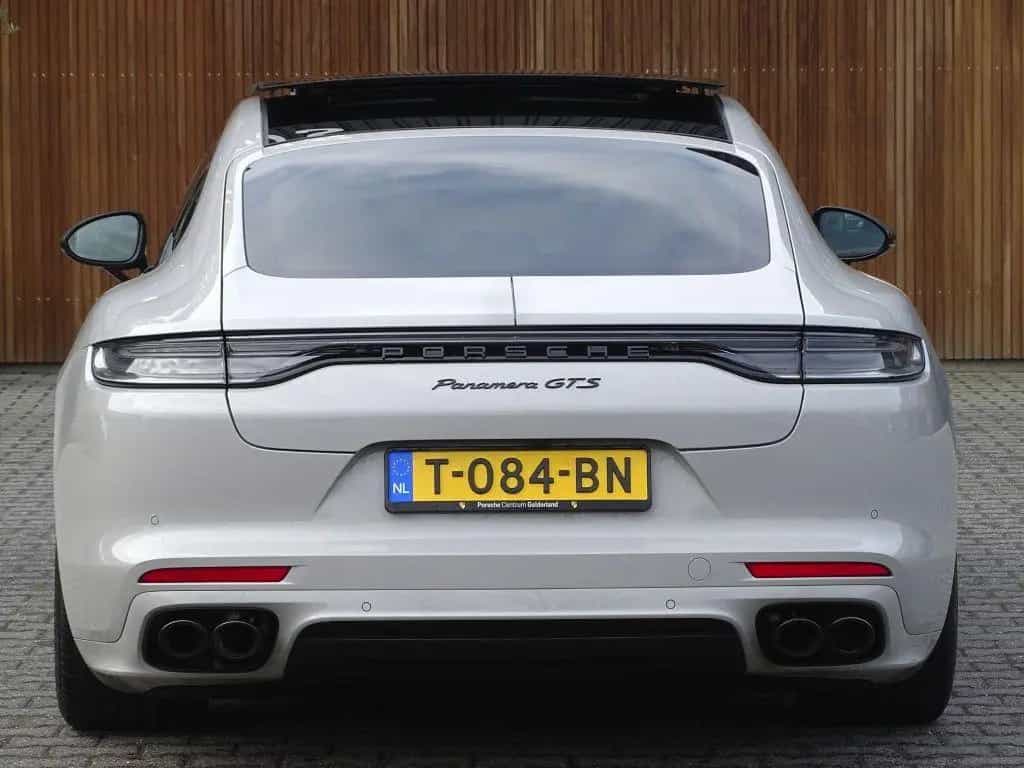 Porsche Panamera 4.0 V8 481PK GTS / carbon / alcantara / 03/2021-photo-9