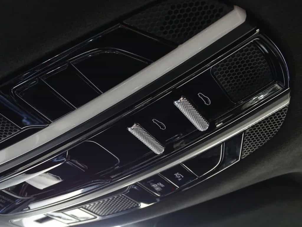 Porsche Panamera 4.0 V8 481PK GTS / carbon / alcantara / 03/2021-photo-28